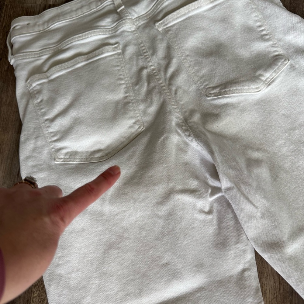 Madewell Cropped High-Rise Slim Wide-Leg Jeans in Tile White - COLOR: Tile White - Picture 8 of 12